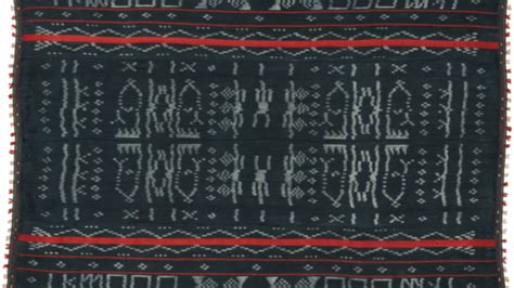 Reviving the Isinay Ikat Weaving Tradition: .
